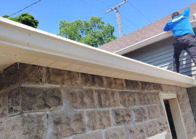 Seamless Gutter Installation