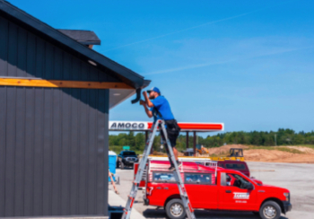 7 Things to Avoid When Cleaning Gutters This Spring