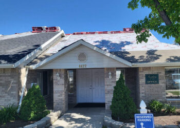 Preparing Your Home for a Roof Replacement: A Quick Guide for Homeowners