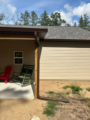 DIY Installation or Professional Seamless Installation: What’s the Difference?